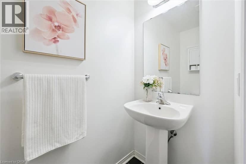 1035 VICTORIA Road S Unit# 95 — photo 9 of 21