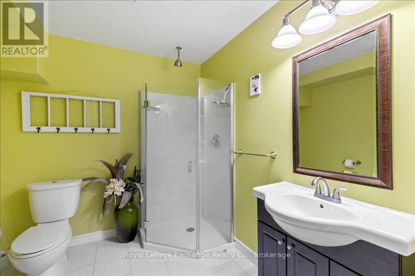 14 Kuehner Street — photo 24 of 34