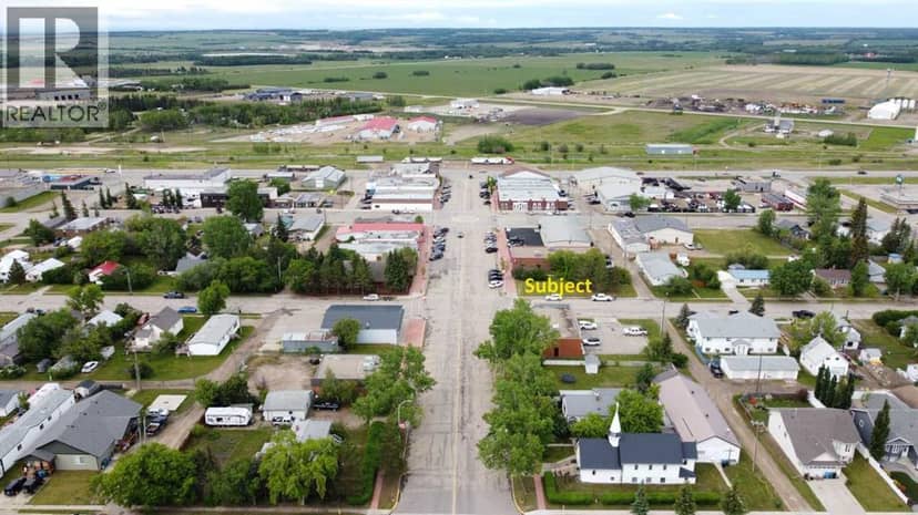 214 10th Street, Beaverlodge, photo 3