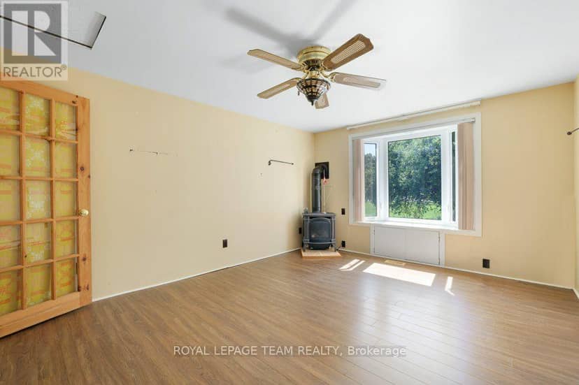 254 Blakeney Road — photo 10 of 38