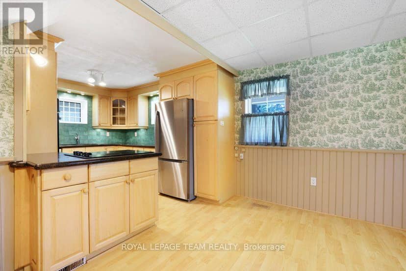 254 Blakeney Road — photo 16 of 38