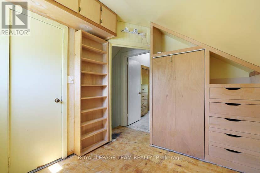 254 Blakeney Road — photo 23 of 38