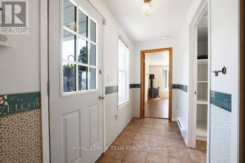 254 Blakeney Road, Mississippi Mills, photo 7