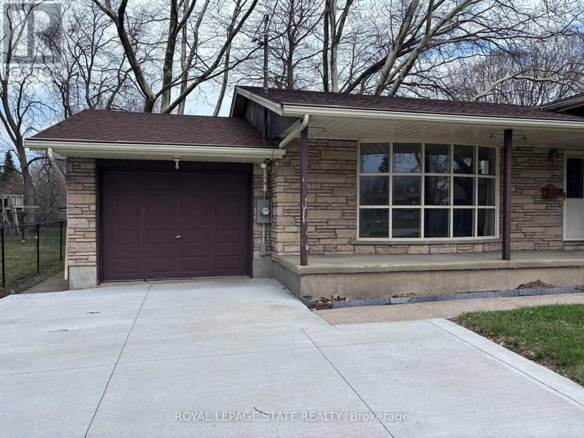 4 Beechwood Court — photo 4 of 27