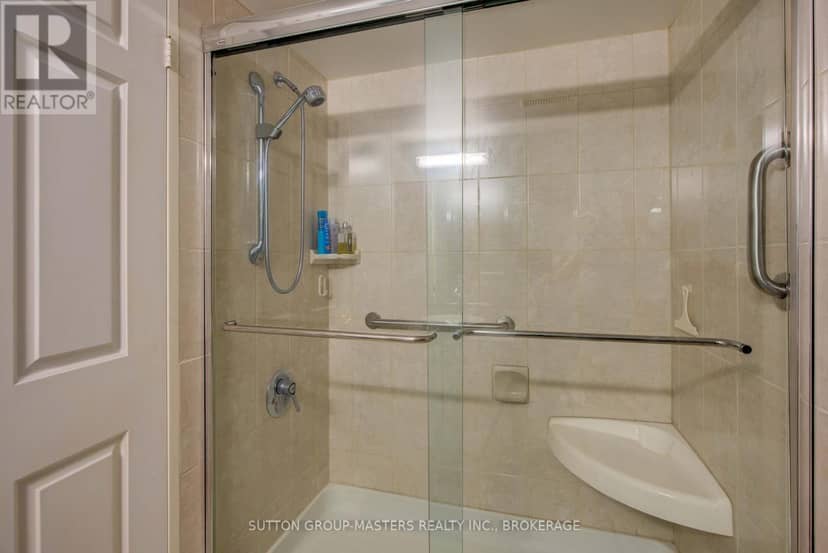 1004 - 257 Bath Road — photo 24 of 37