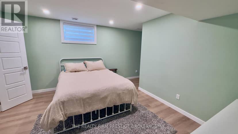 213 Leitch Street — photo 19 of 29
