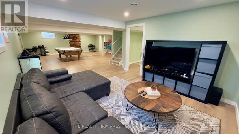 213 Leitch Street — photo 22 of 29