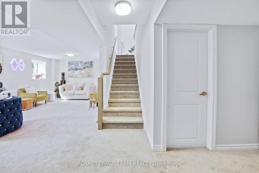 4124 Obsidian Street — photo 29 of 37