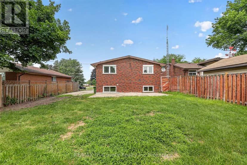 61 Airey Avenue — photo 7 of 35