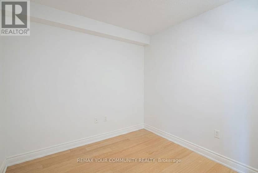 909 - 1346 Danforth Road E — photo 11 of 21