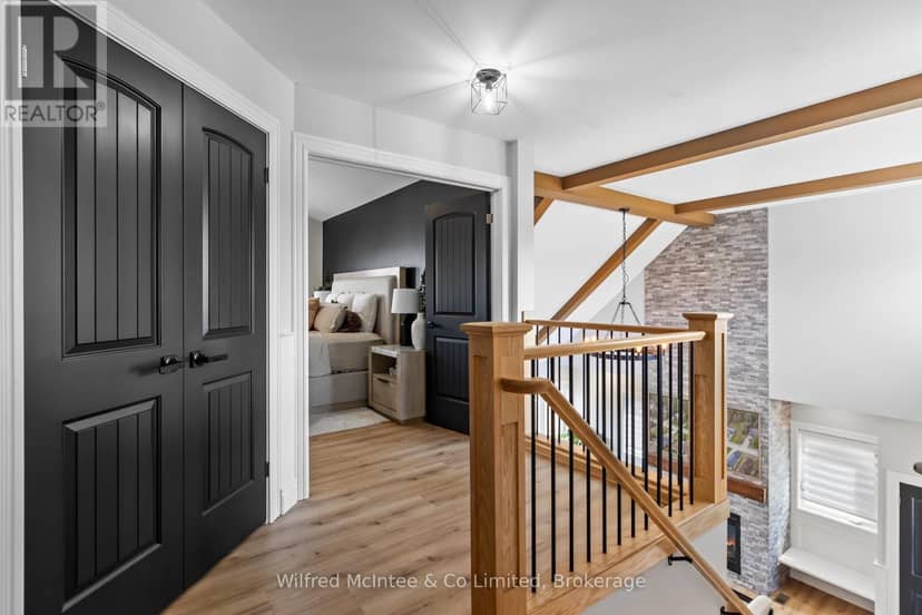107 Ottawa Avenue — photo 17 of 40