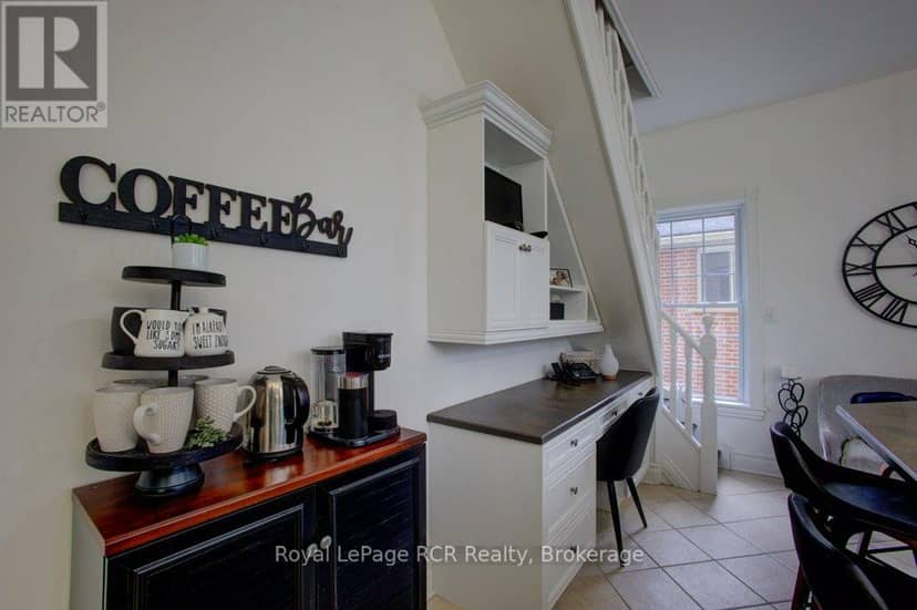 116 Walton Street — photo 12 of 37