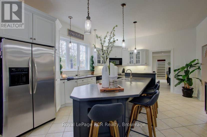 116 Walton Street — photo 13 of 37
