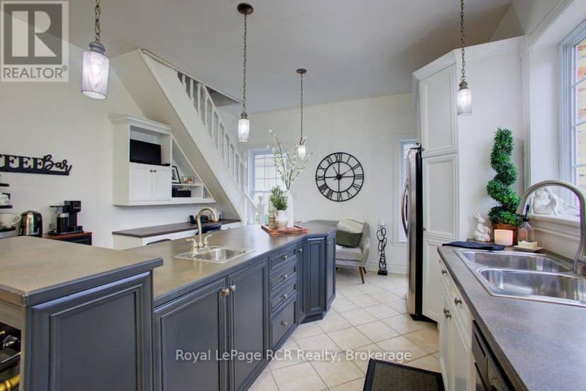 116 Walton Street — photo 16 of 37