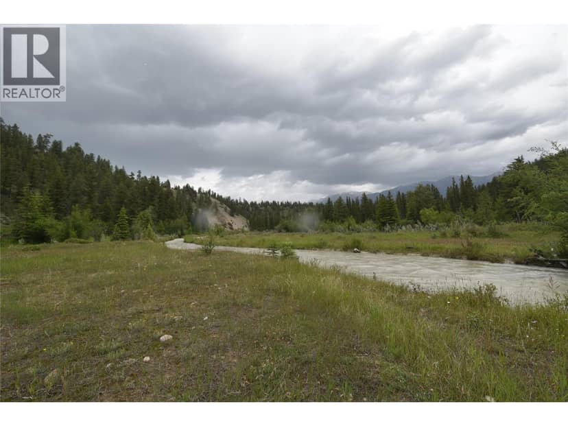 5057 BRADFORD Road, Skookumchuck