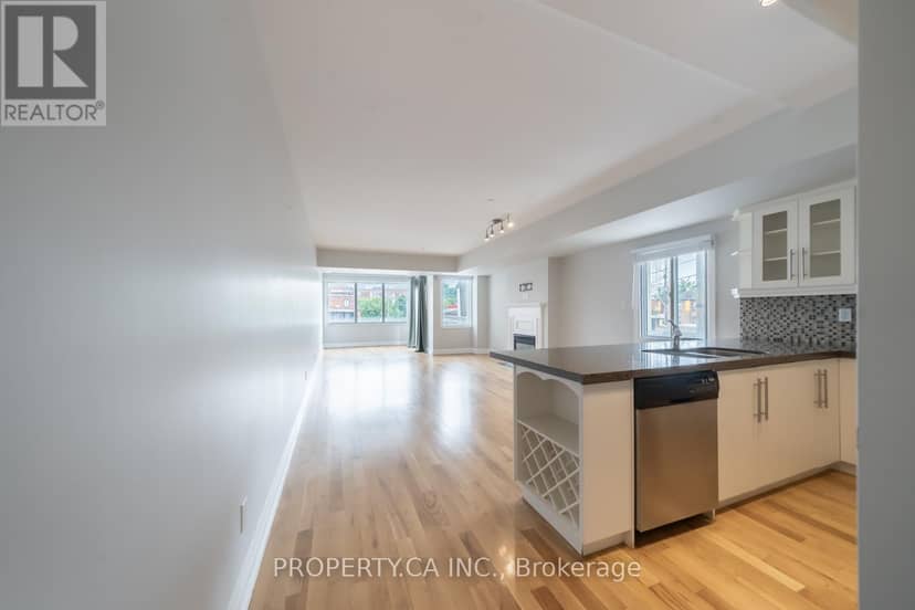 2 - 473 Dupont Street — photo 2 of 40