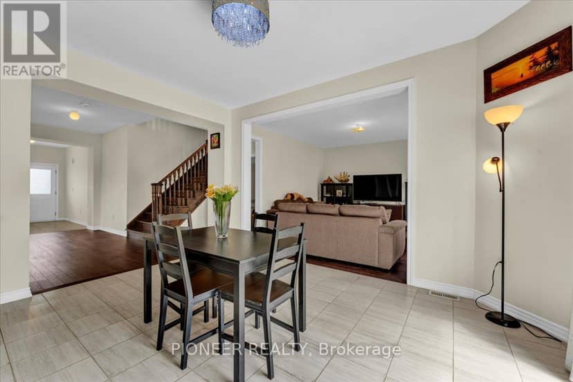 5 Todd Crescent — photo 14 of 40