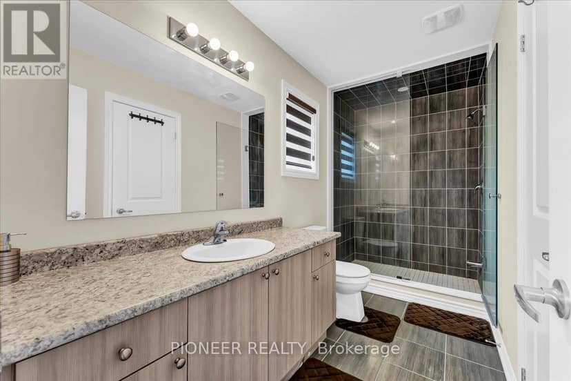 5 Todd Crescent — photo 39 of 40