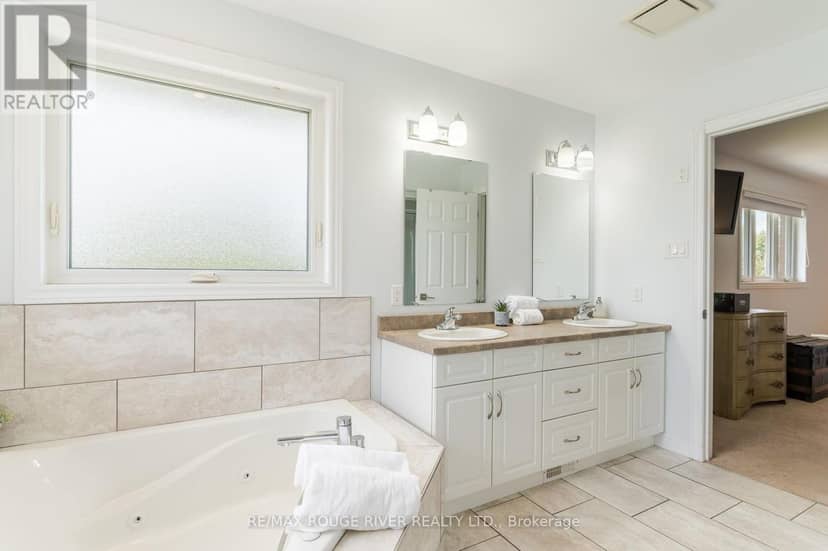 969 Avery Avenue — photo 21 of 40