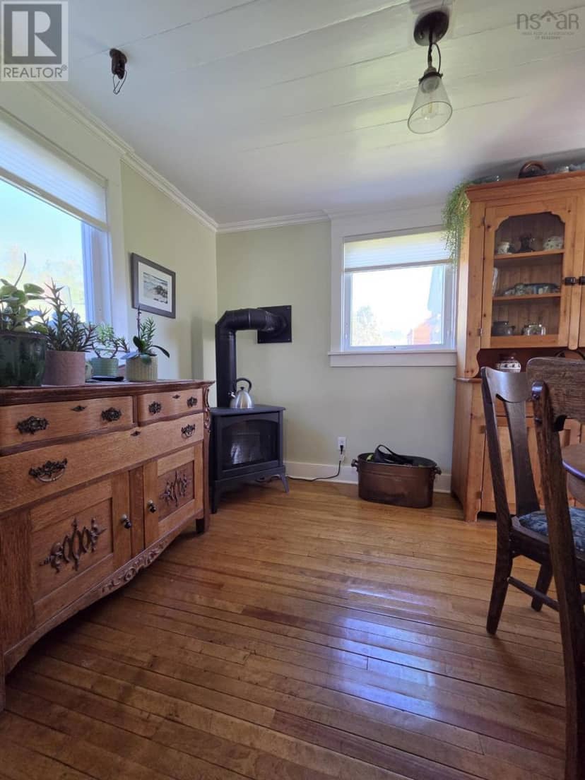 36 Carr Rd — photo 9 of 38
