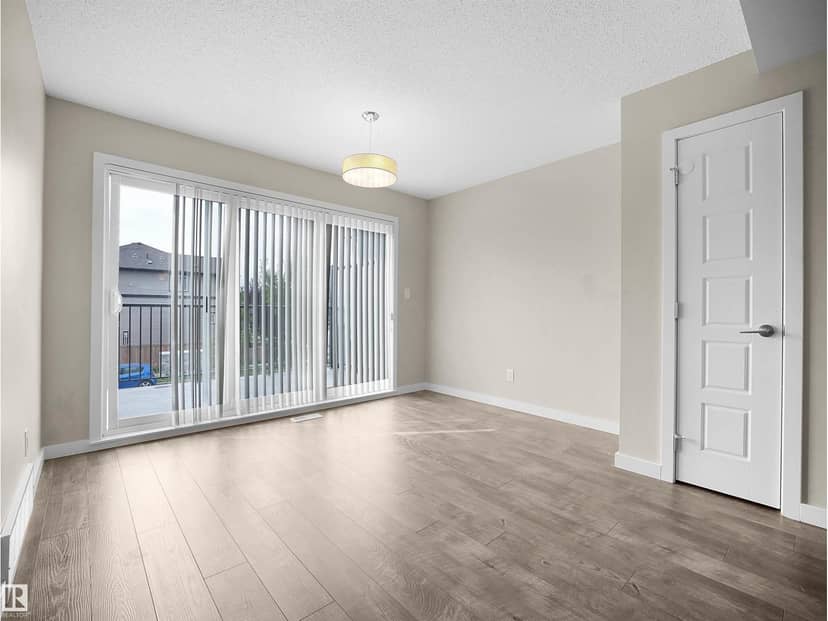 3346 15A AV NW — photo 21 of 40