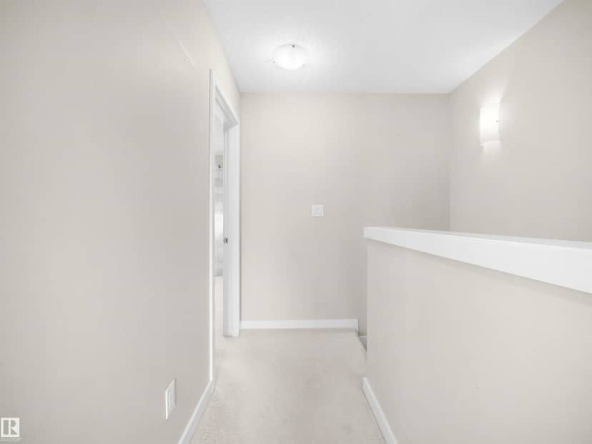 3346 15A AV NW — photo 27 of 40