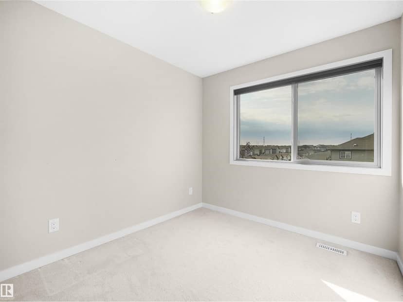 3346 15A AV NW — photo 31 of 40
