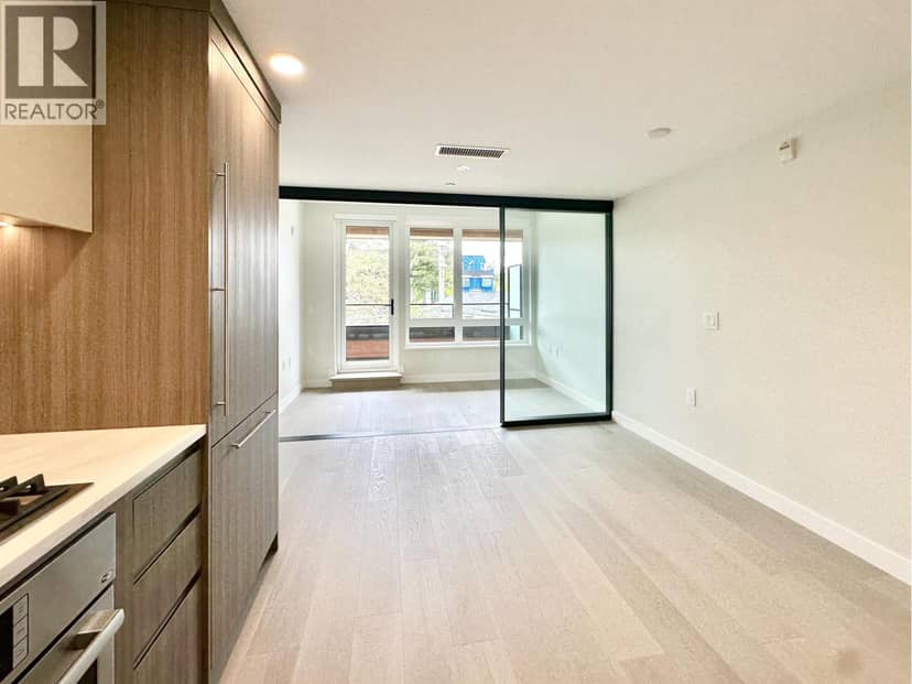 303 485 63rd AVE, Vancouver