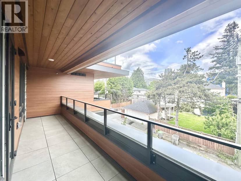 303 485 63rd AVE, Vancouver, photo 2