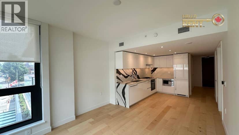 304 135 E 13TH STREET, North Vancouver, photo 5