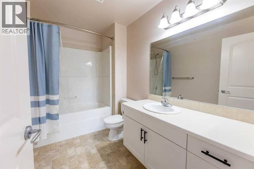 309, 109 Seabolt Drive — photo 12 of 21