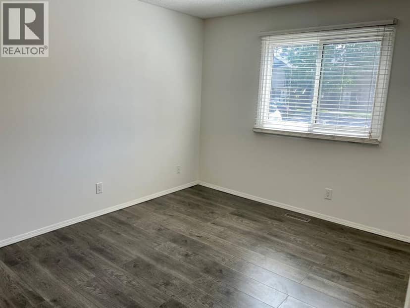 81 Cedar Springs Gardens SW — photo 15 of 23