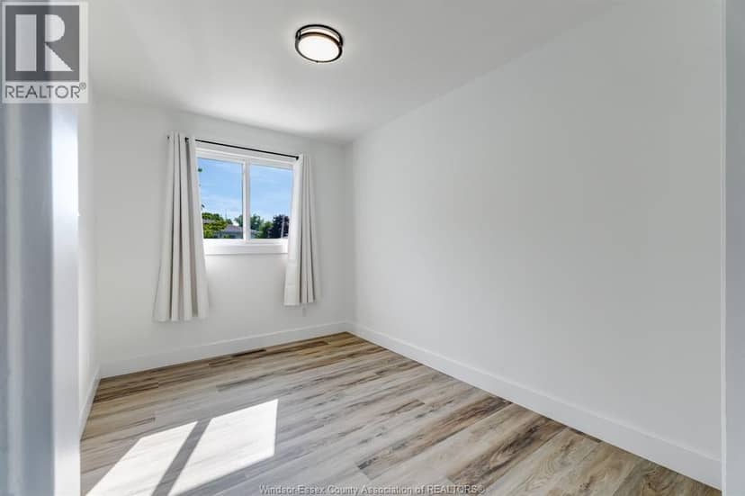 6 Marlene Crescent — photo 15 of 40