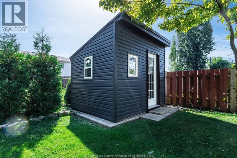 6 Marlene Crescent — photo 27 of 40