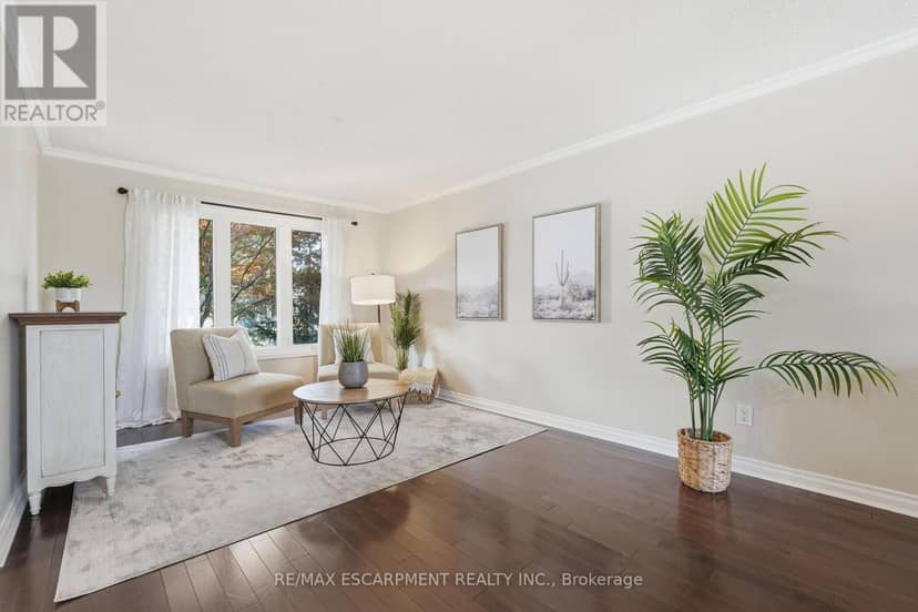 10 Acacia Street — photo 7 of 40