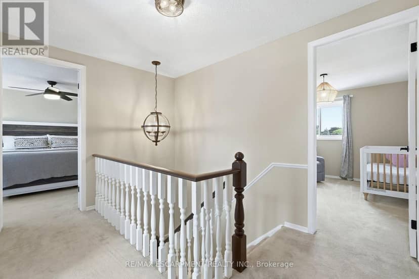 10 Acacia Street — photo 21 of 40