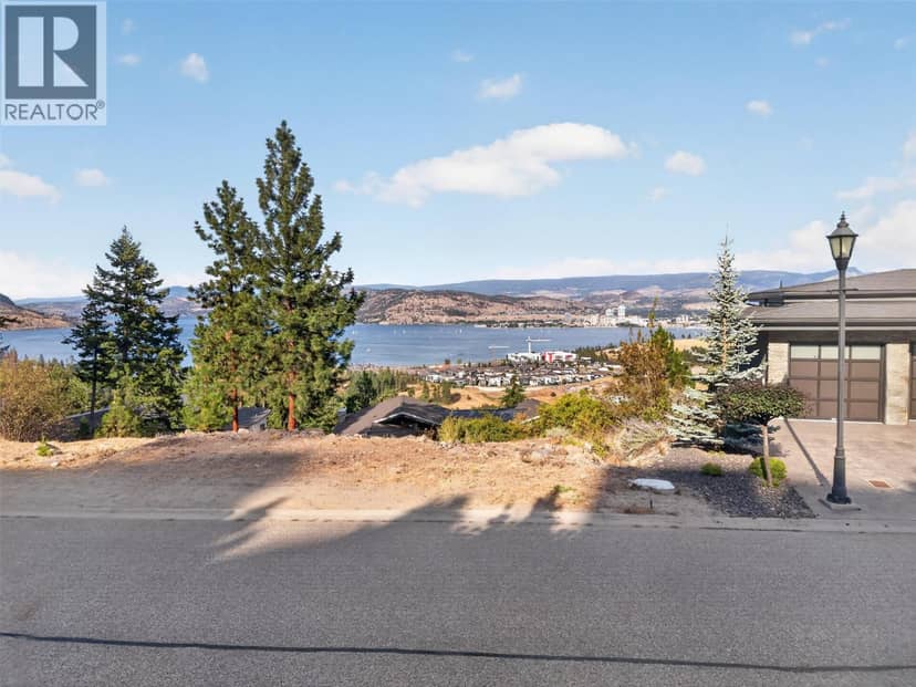 1767 Scott Crescent, West Kelowna, photo 2