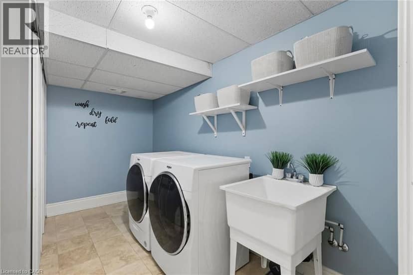 1063 GREENOAKS Drive — photo 33 of 40