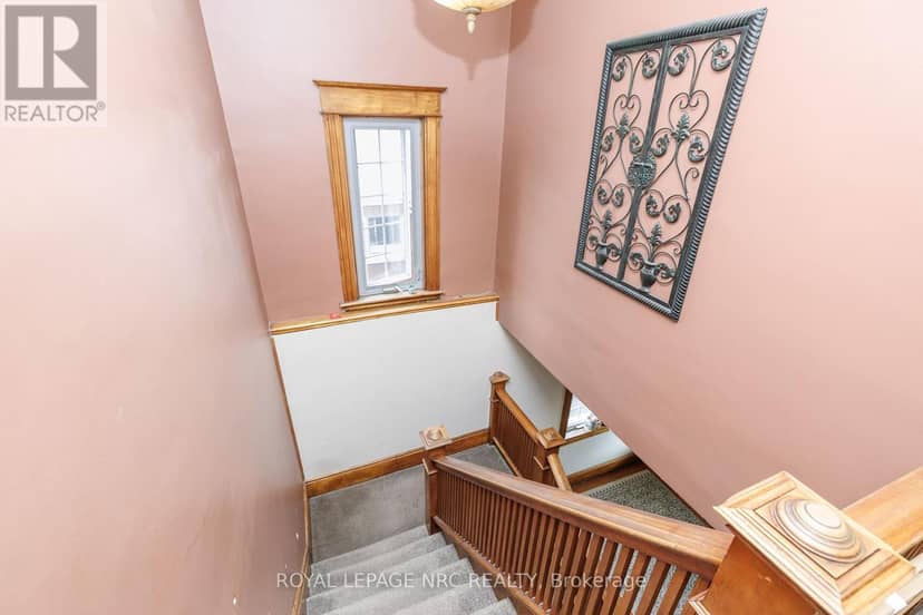 44 Phipps Street — photo 29 of 40