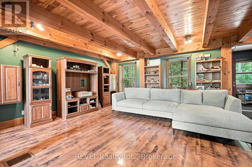 1247 Chippawa Creek Road — photo 14 of 40
