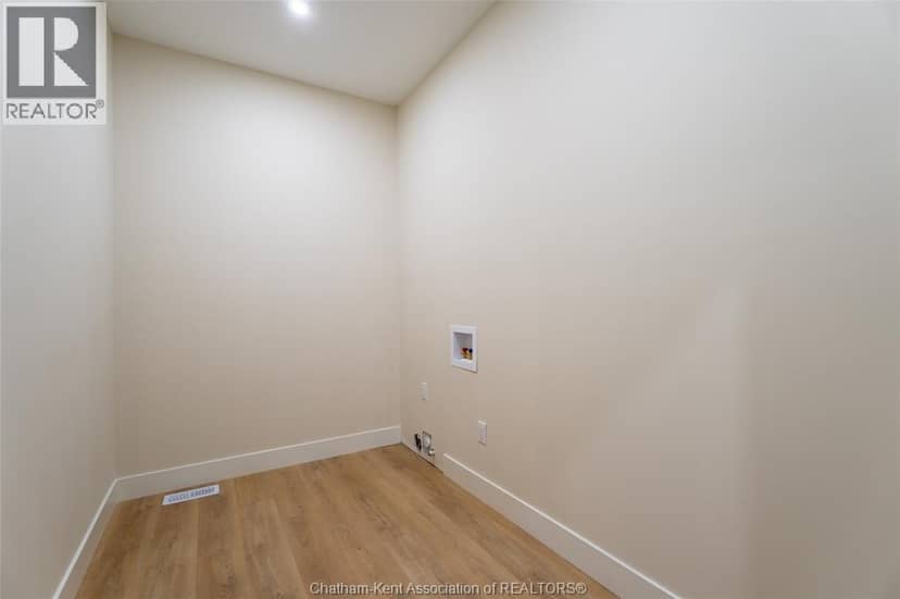 56 Lantern Lane — photo 37 of 40