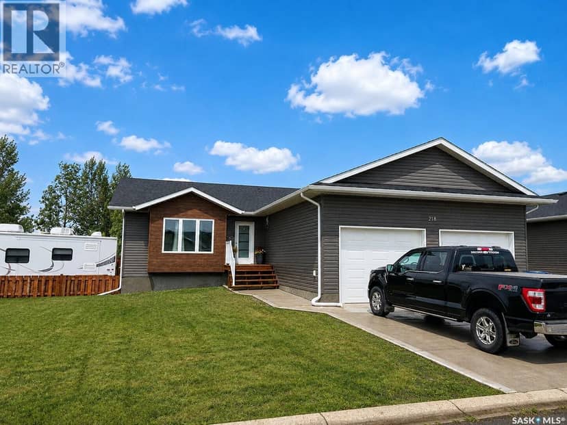 218 Kestrel COURT — photo 1 of 32