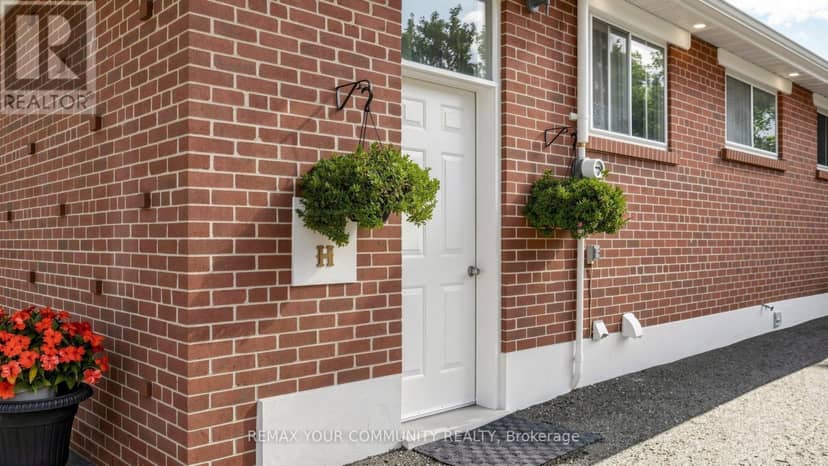59 Davis Road — photo 4 of 37