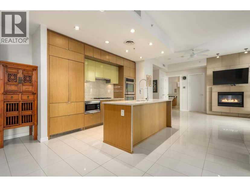 1404 1205 HOWE STREET, Vancouver, photo 3