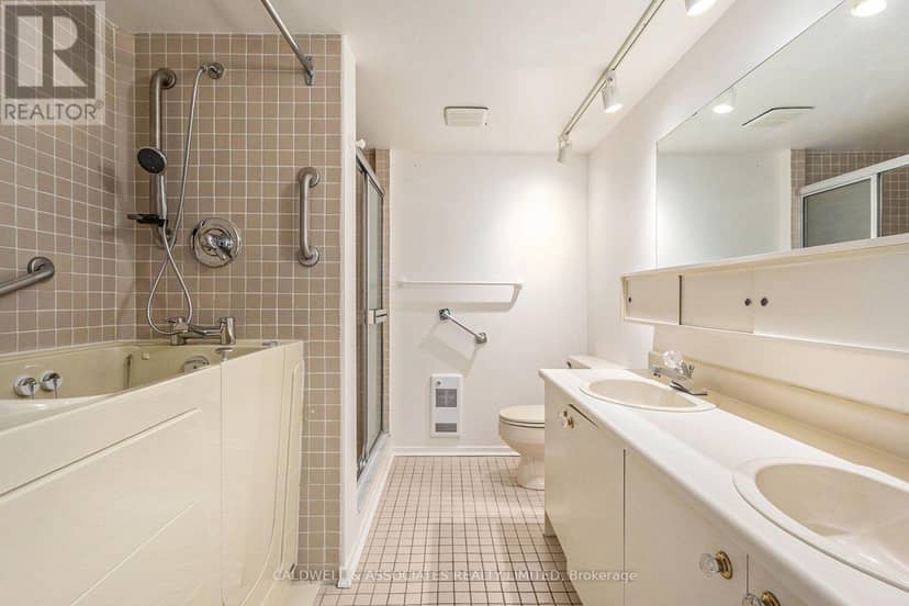 1 - 140 Rideau Terrace — photo 25 of 39
