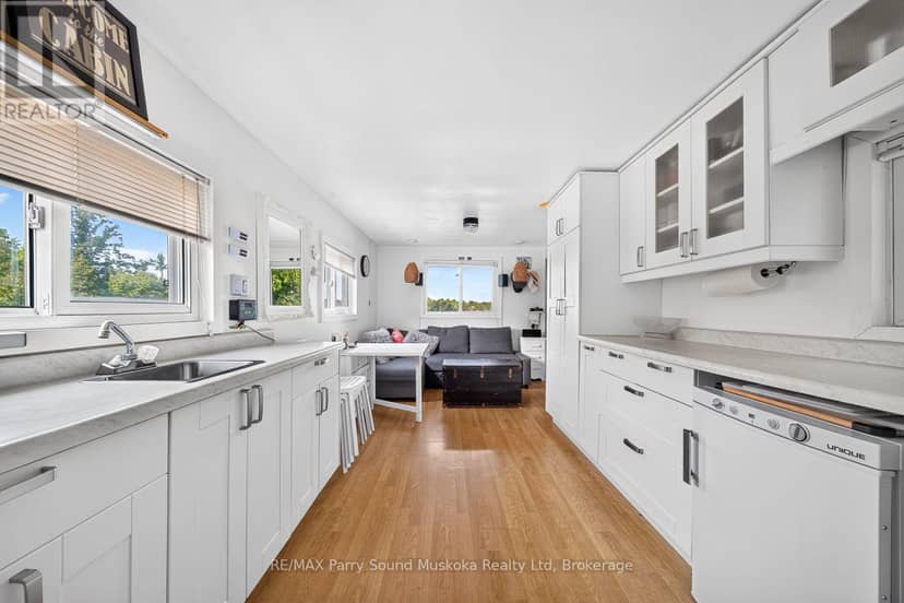 6 Wendy's Lane, McKellar, photo 4