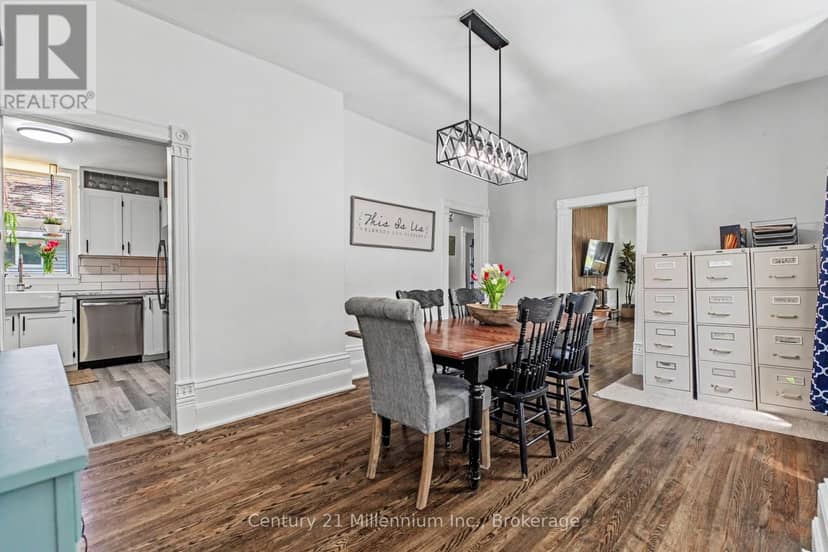 16 Peter Street — photo 18 of 40