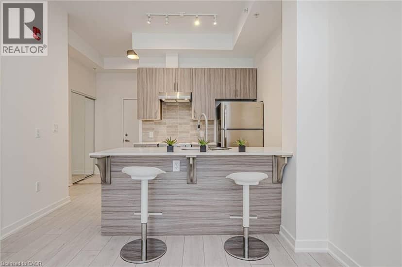 4040 UPPER MIDDLE Road Unit# 106 — photo 11 of 35