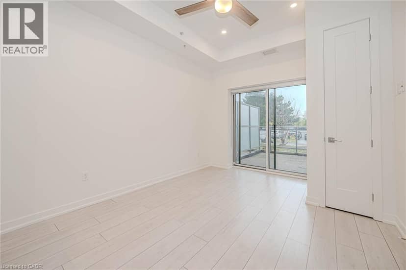 4040 UPPER MIDDLE Road Unit# 106 — photo 17 of 35