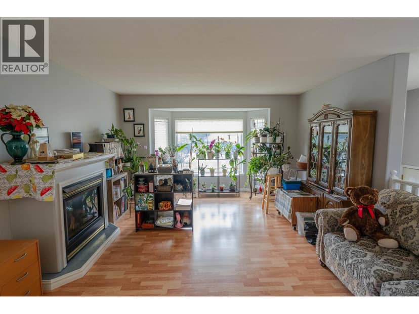 8720 117 AVENUE, Fort St. John, photo 5